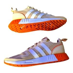 Poshmark Listing — Adidas Originals NMD_R1 V3 Sneakers